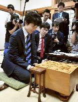 Japanese teen shogi sensation Fujii ties winning streak record