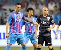 Football: Fernando Torres' retirement match