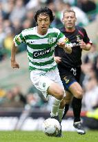 Nakamura nets 3rd goal of season as Celtic thrash Inverness