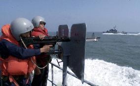 S. Korean marines guard against N. Korean boats