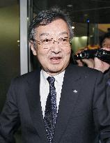 Sharp decides to accept Hon Hai's 660 bil. yen takeover bid