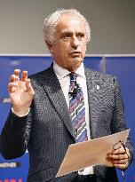 Soccer: Halihodzic brings Osako in from the cold