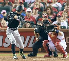 Baseball: Ichiro singles in Marlins' win over Cardinals