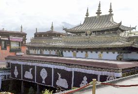 Fire at Tibet temple