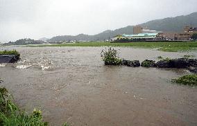 Heavy rain in southwestern Japan