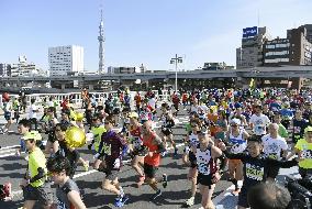 Runners of Tokyo Marathon