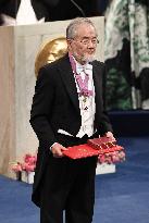 Japanese scientist Ohsumi receives Nobel prize