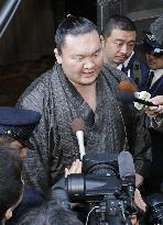 Police quiz sumo grand champ Hakuho as witness in assault case