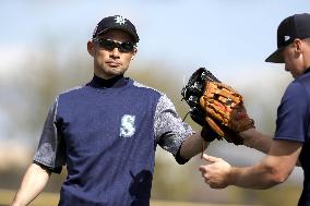 Baseball: Ichiro Suzuki in spring training