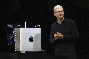 Apple unveils new Mac Pro