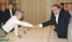 Iraq parliament speaker meets PM Koizumi