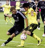 Japan's Kagawa scores 2 goals in Europa League match