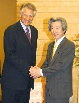 Koizumi, de Villepin hold talks
