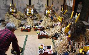 Year-end "namahage" rituals in Akita