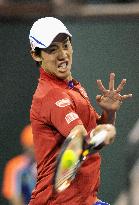 Nishikori survives test, advances to Indian Wells quarters