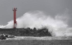 Strong typhoon in Japan