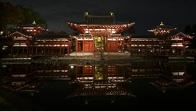 Kyoto's Byodoin lit up