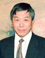 Cartoonist Akatsuka dies at 72