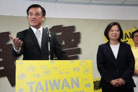 Taiwan opposition leader picks running mate