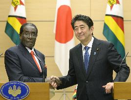 Japan, Zimbabwe vow to cooperate in U.N. reform, Africa development