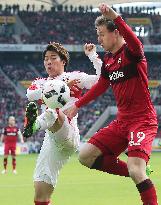 Soccer: Stuttgart beat Kaiserslautern 2-0