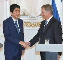 Japan, Finland leaders agree to coordinate in dealings with Russia