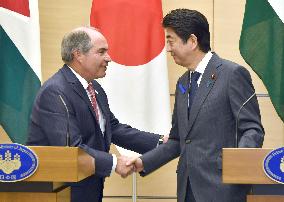 Japan, Jordan PMs meet in Tokyo