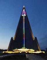 Ryugyong Hotel lights up