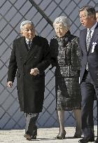 Japan emperor commemorates WWII sailors