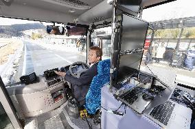 Autonomous bus test run in northeastern Japan