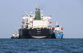Oil tanker off southern Iran