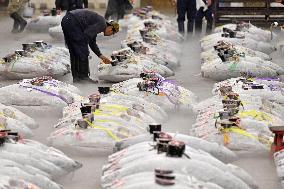 Tsukiji market scenes ahead of relocation