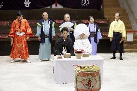 Wedding ceremony on mock sumo ring