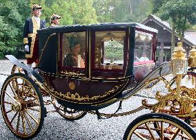 Emperor's visit to Ise Jingu shrine