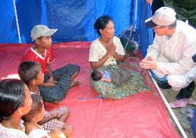 U.N. chief meets cyclone survivors in Myanmar