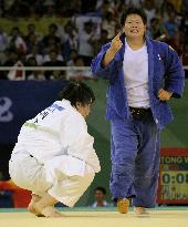 China's Tong wins women's over 78-kg class judo