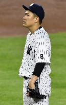 Tanaka surrenders five runs in 2nd loss