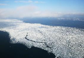 Drift ice in Okhotsk Sea observed with naked eye