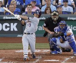 Baseball: Astros extend winning streak to 11