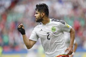 Mexico defeats Russia 2-1 in FIFA Confederations Cup