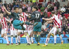 Soccer: Yoshida opens season account in Southampton's loss to Stoke City