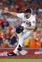 Baseball: Astros beat Yankees to advance to World Series