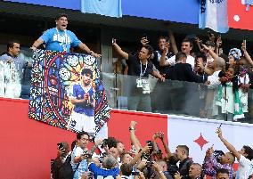 Football: Maradona at World Cup