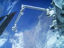 Tests conducted on Kibo space lab's robotic arm