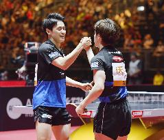 Oshima, Morizono reach men's doubles final at worlds