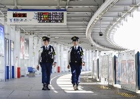 Security tightened in Tokyo ahead of Trump visit