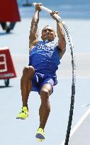 Olympics: Eaton wins decathlon gold