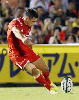 Rugby: Dan Carter of Kobe Kobelco Steelers