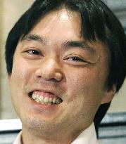 Abductee's relative meets with ex-N. Korean spy Kim