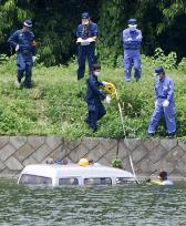 Body found in trunk of sunken car in Gunma Pref.